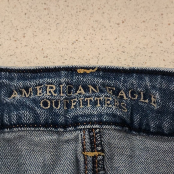 American Eagle Outfitters Stretch Denim Jean Shorts Size 4 - Picture 4 of 5